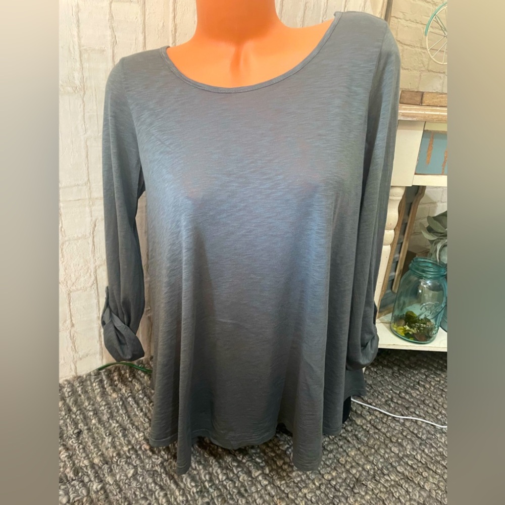 Ella Moss Women’s Blouse Top Green Gray Roll Tab Sleeve Boat Neck Sz L NEW!
